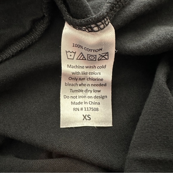 Hurley Black Tropical Golden Waves Sunset Palm Tree Graphic Tee Size XS - Picture 6 of 8